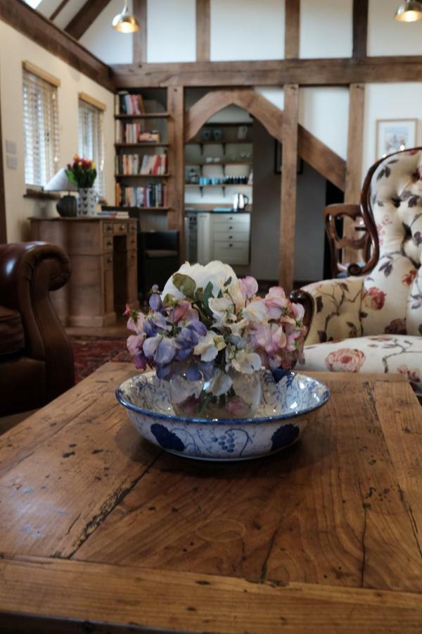 Stable Cottage ดอร์กิง ภายนอก รูปภาพ